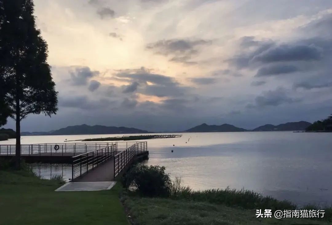 夏天去哪个海边吃海鲜最合适,适合吃货去的海边城市