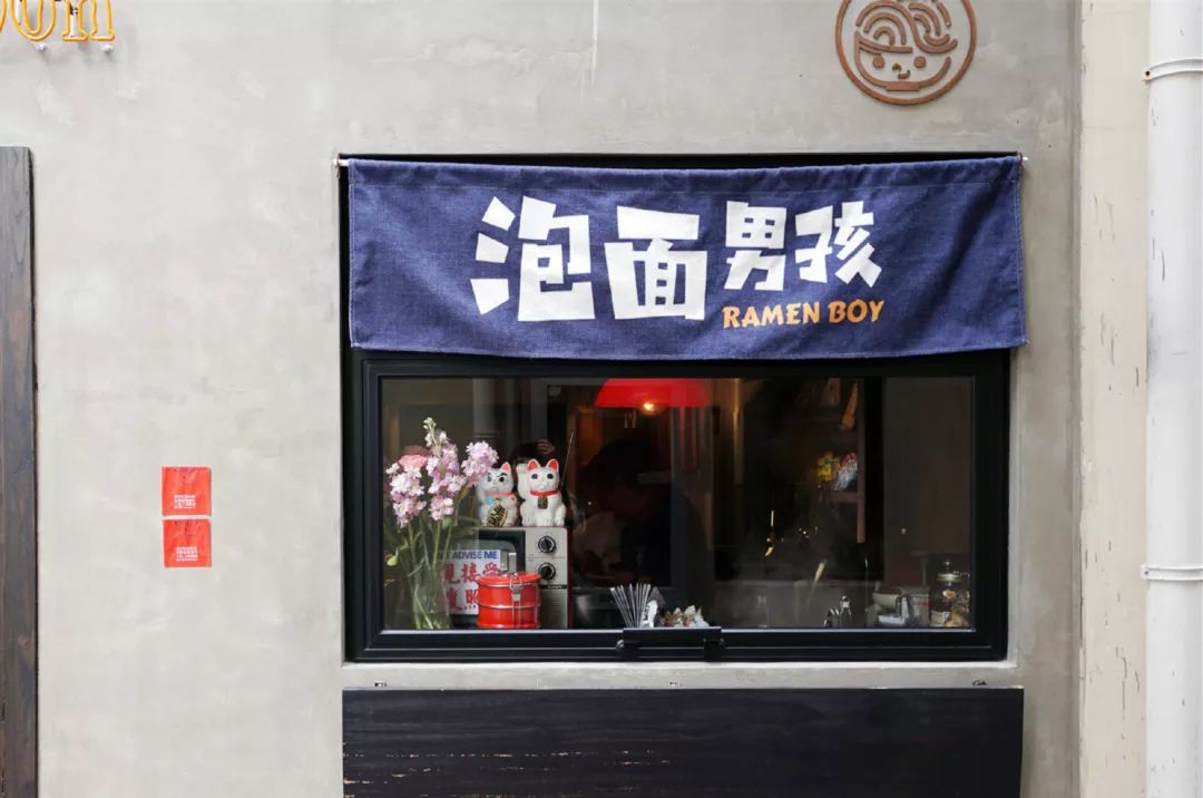 只做一种菜品的店,自己动手做料理的餐厅