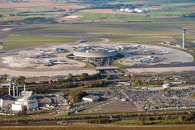 航空百科｜这哪里是机场，是立交桥吧