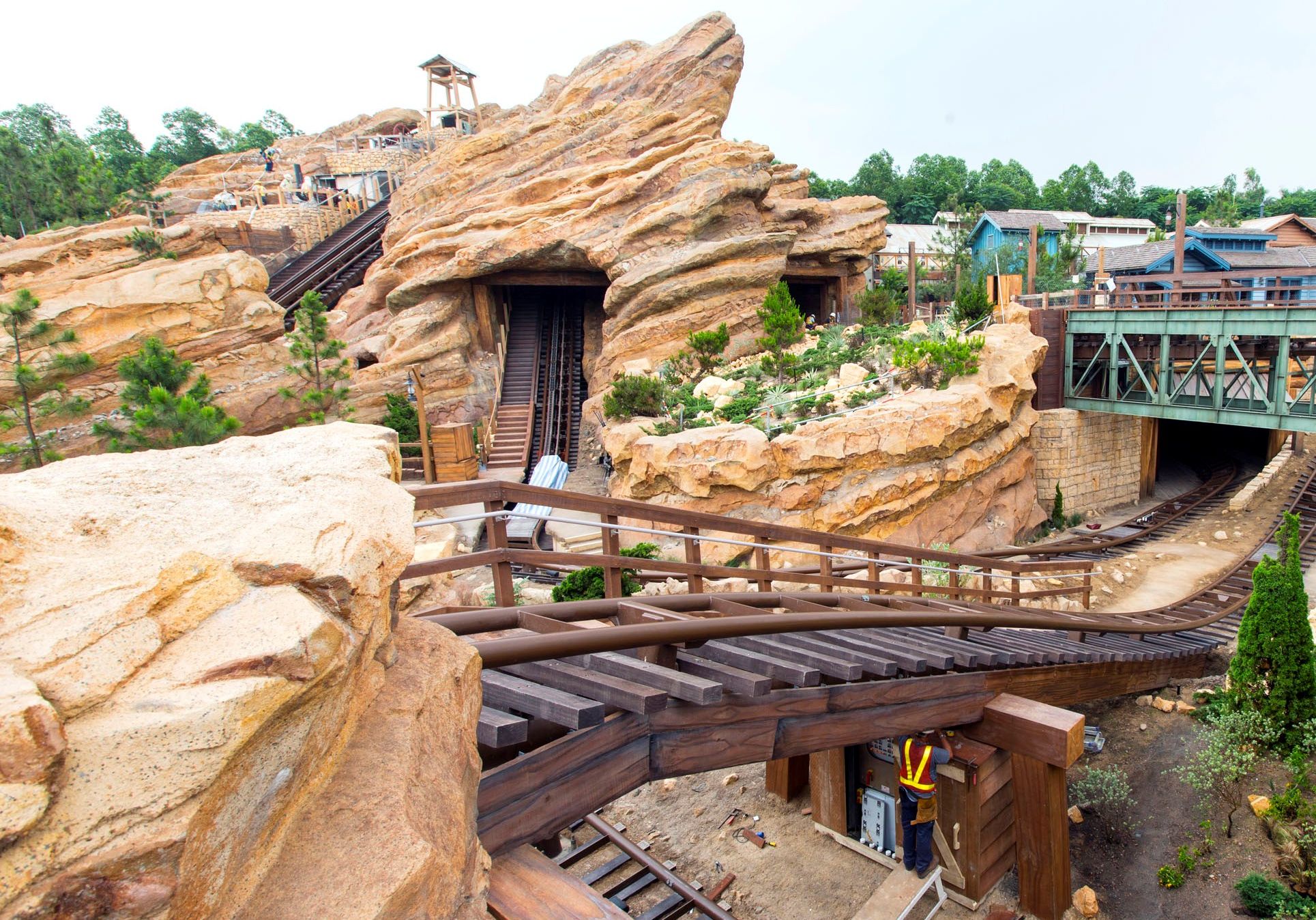 香港迪士尼攻略节假日,香港迪士尼攻略价格