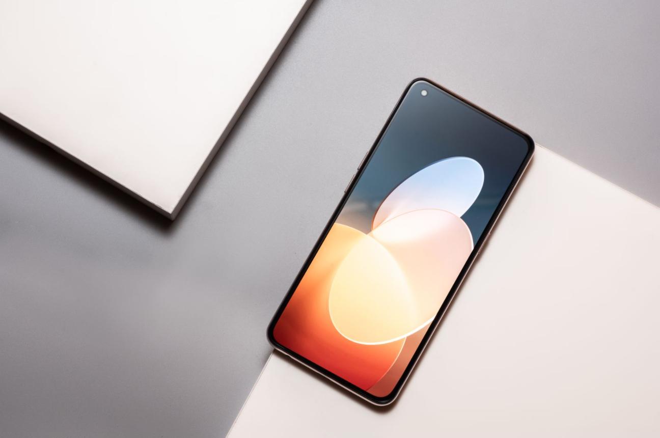 安兔兔好评榜第三！绿哥带你探寻OPPOK9为何有如此实力