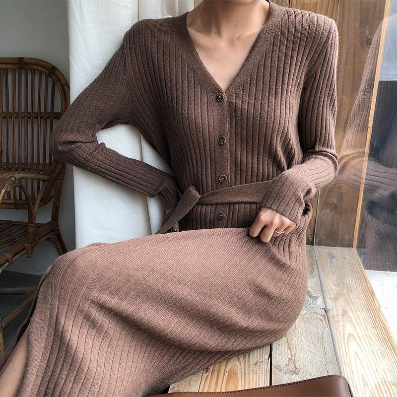 韩系穿搭宽松咖色,秋冬穿搭今年最流行的咖色