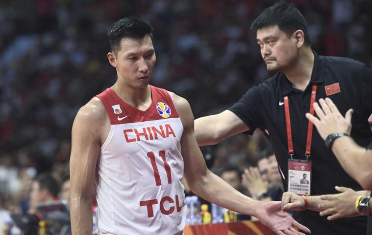 时隔37年男篮无缘奥运会，国家体育局局长喊话姚明：老百姓不满意