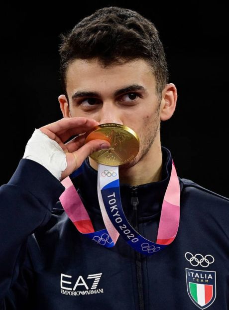 蓝军切尔西第一次夺冠,蓝军切尔西夺冠阵容