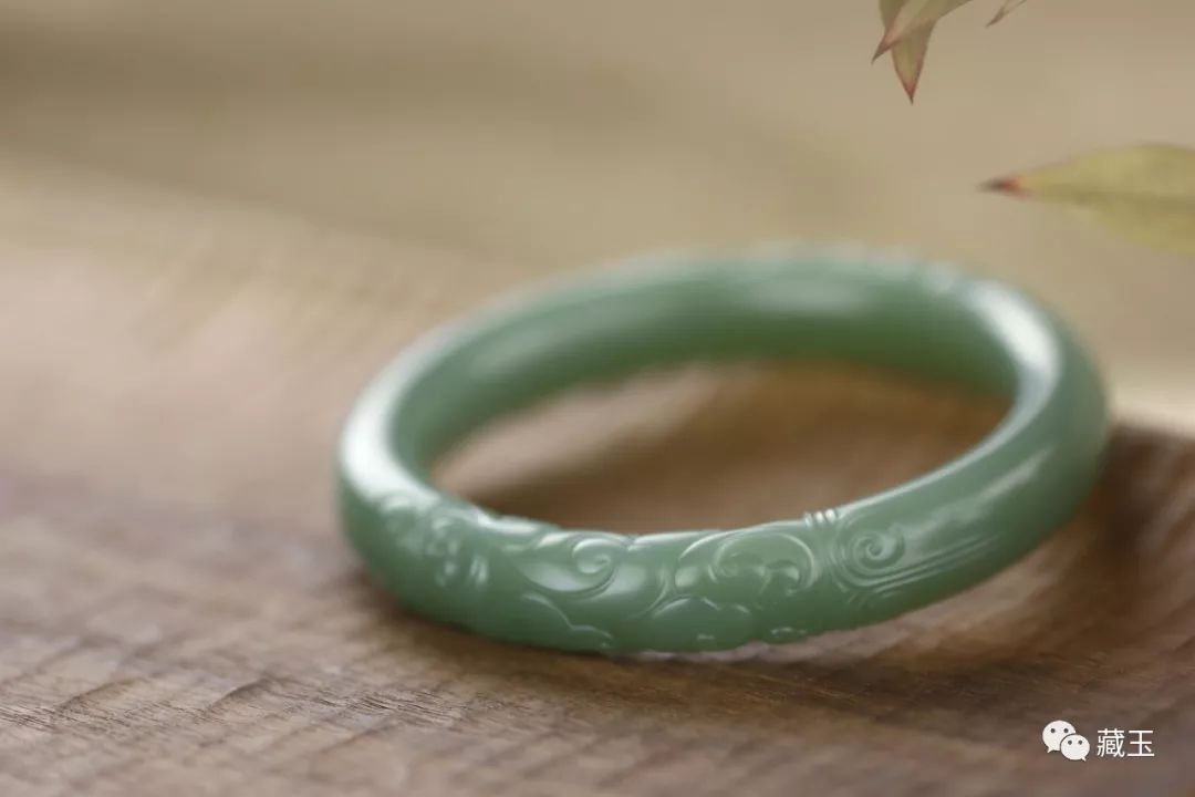 和田玉手镯怎么选才是最好的,和田玉手镯怎么选最好
