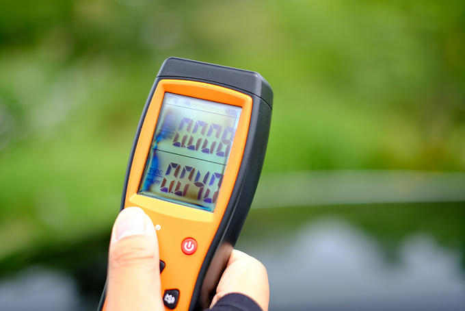 奔驰c级180落地多少钱,豪华奔驰180