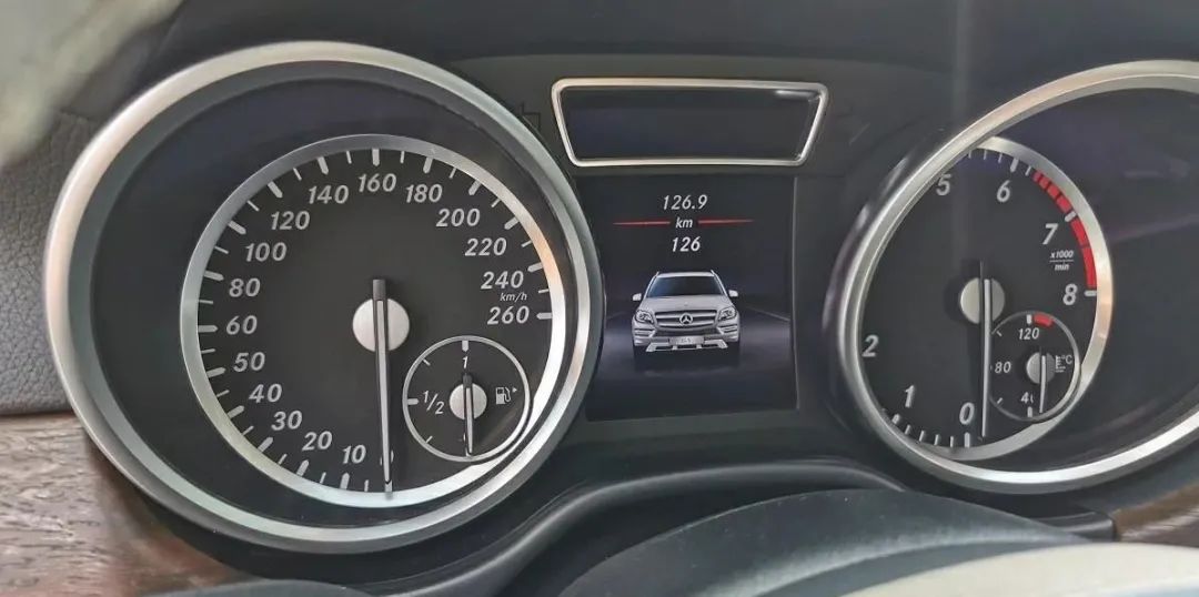 整备好的老款奔驰值得买吗,2手奔驰哪款车最值得入手