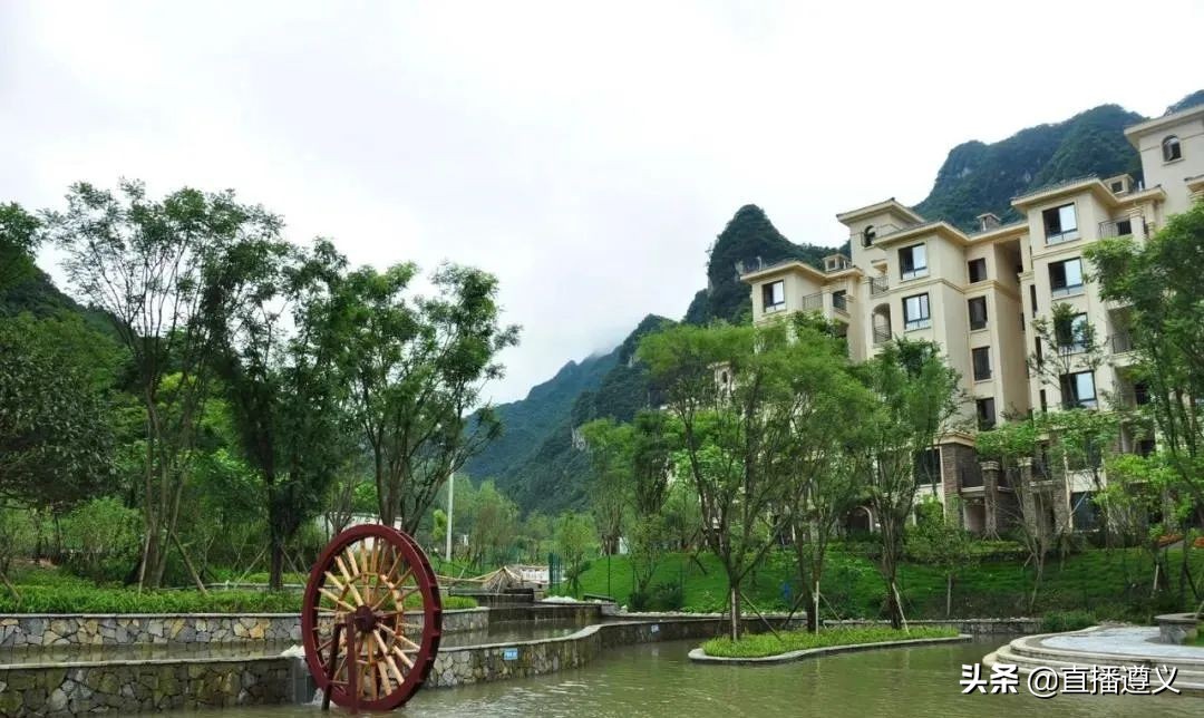 怪不得重庆人都爱来这里避暑,娄山关避暑的重庆人