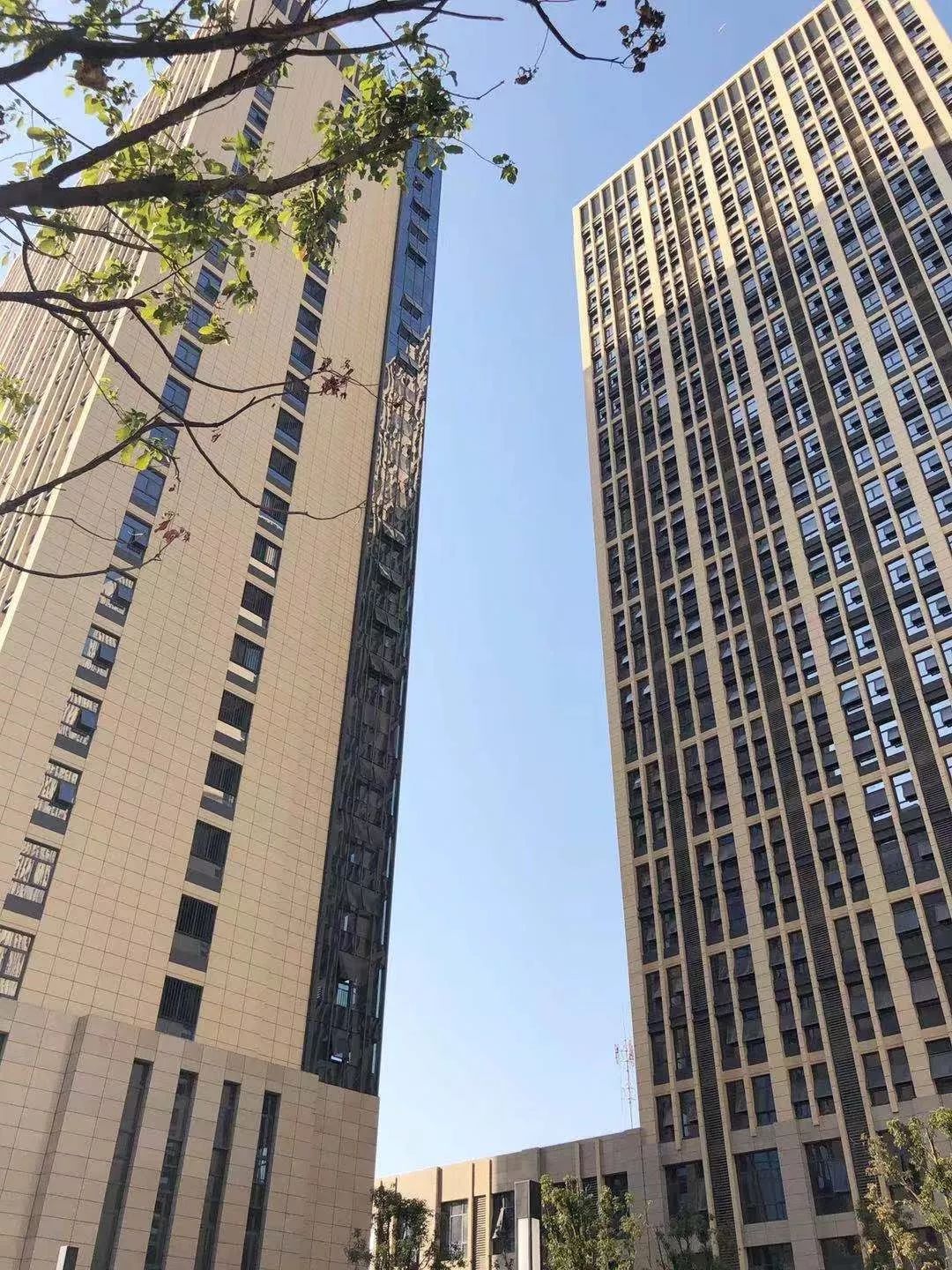 首付30万起享地铁口精装小户型,首付2万起地铁5号线总价38万