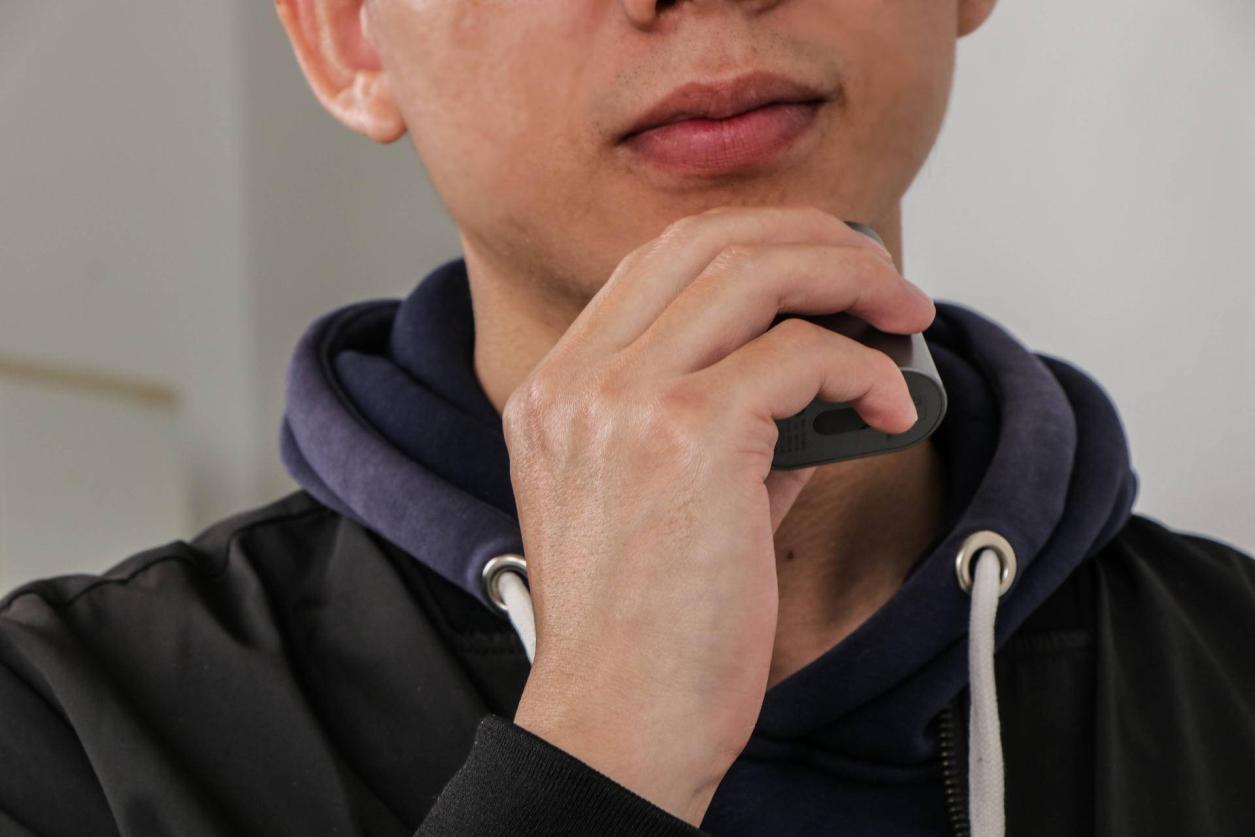 焕醒电动剃须刀真实测评,超人双头电动剃须刀测评