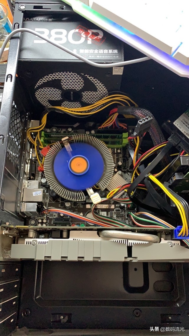 买一台电脑预算多少钱,买一台电脑还需要买什么配置