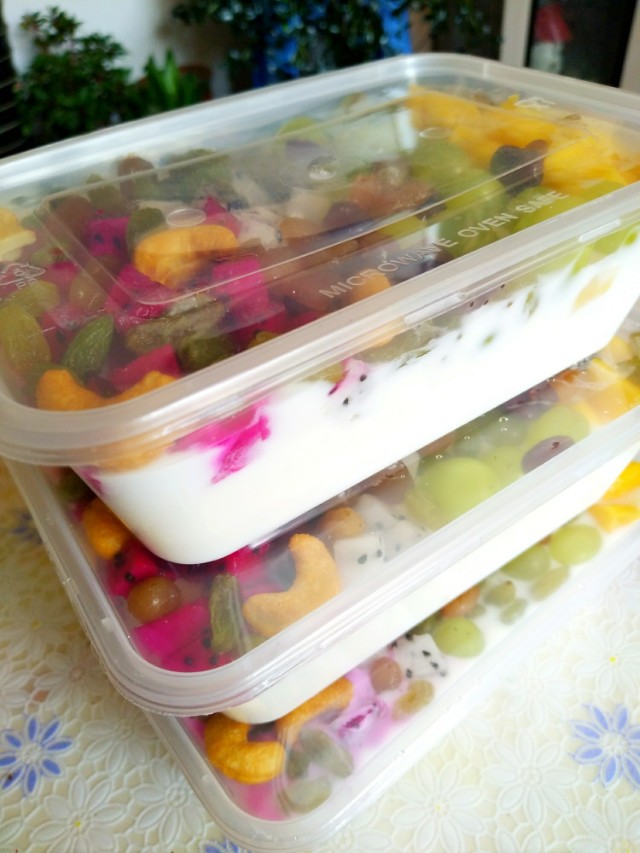 酸奶橘子水果捞,不想吃饭就来一杯酸奶水果捞