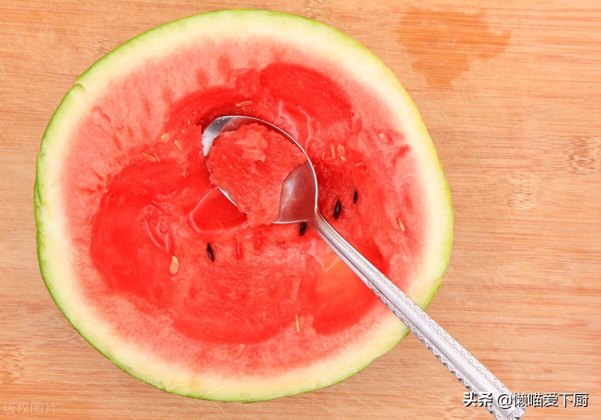 买西瓜注意这几点,西瓜选购技巧口诀