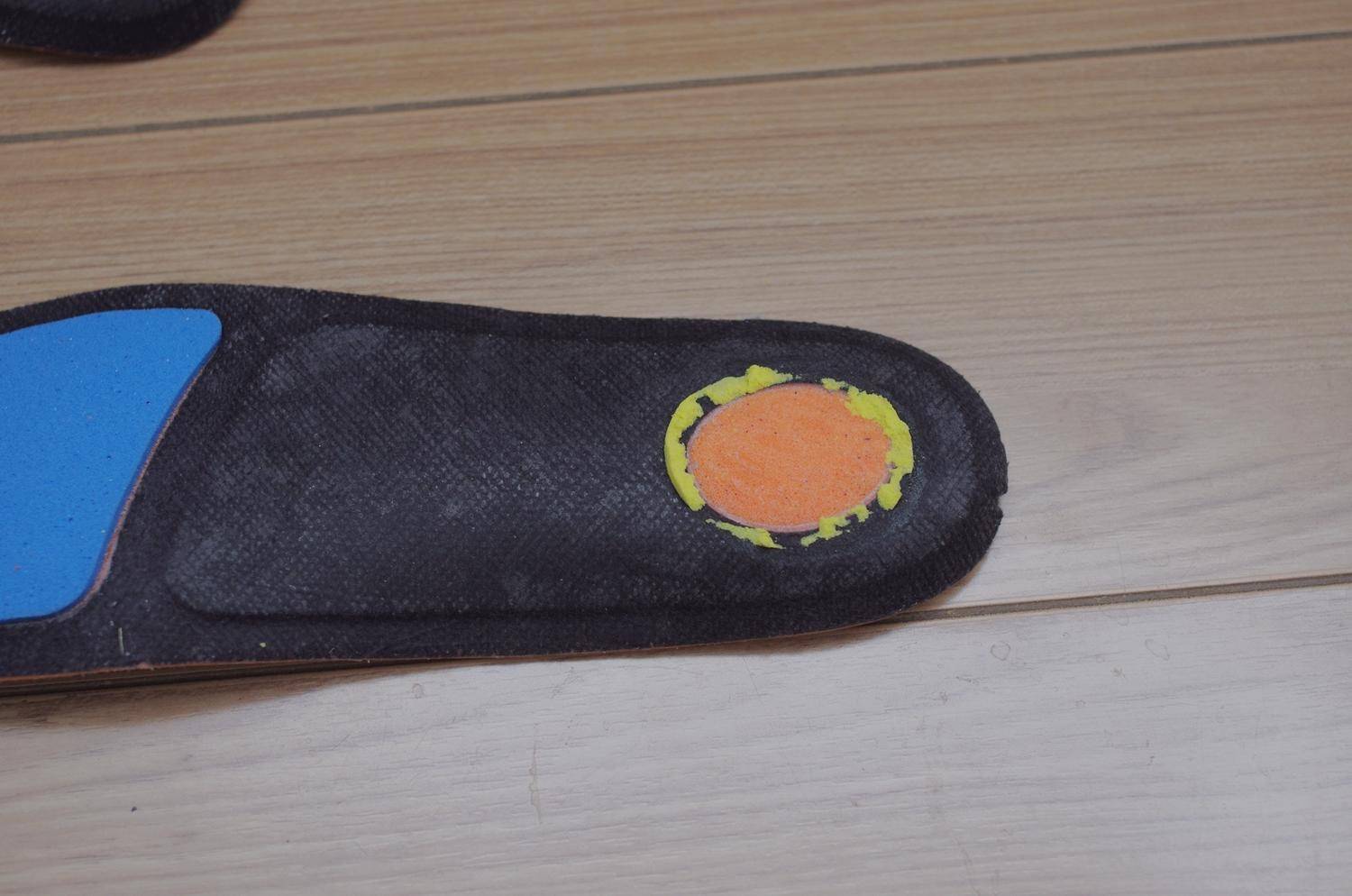 鞋子里面的小秘密——原厂与NB*级A**私人定制鞋垫到底有何不同？