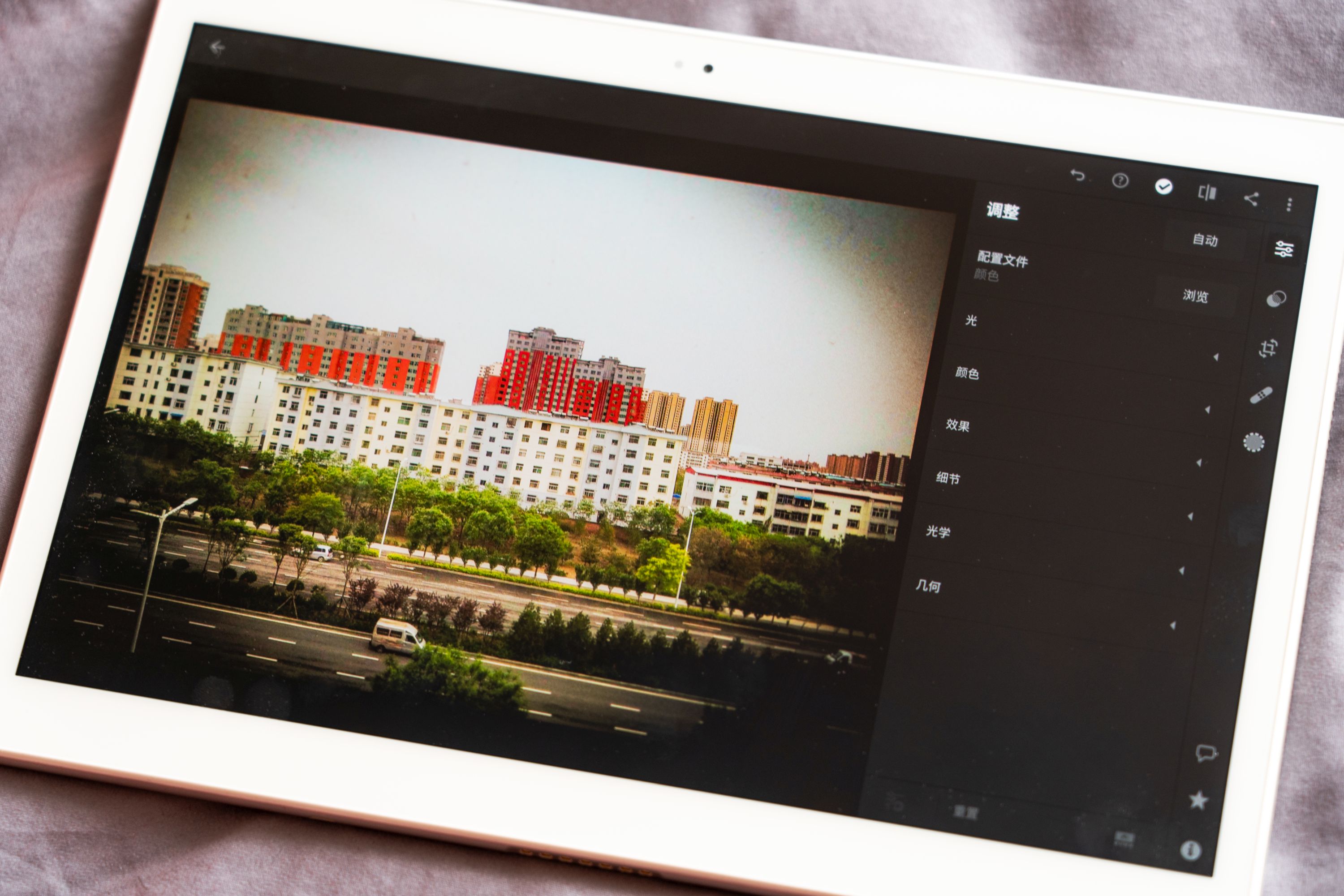 酷比魔方xneo平板是旗舰机吗,500元内酷比魔方平板怎么样