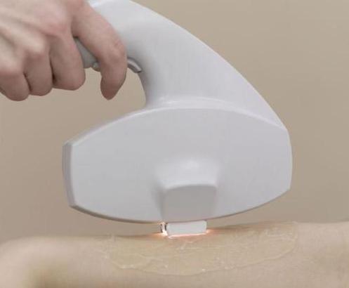 男人是喜欢女人化妆还是素颜,男人是喜欢女人装傻还是真傻