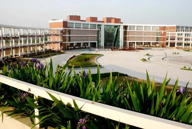 南阳市第三学校,南阳市第三所学校