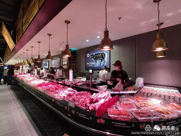 超市五一主题陈列,五一节超市入口创意陈列