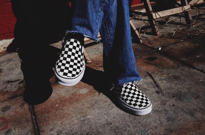 vans真的很容易开胶吗,vansauthentic开胶怎么办