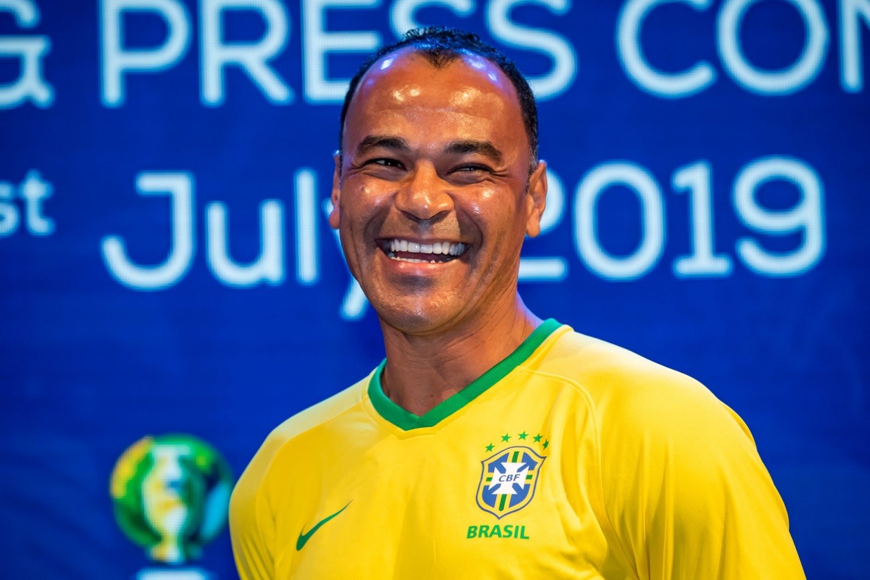 卡福在巴西队的地位,卡福简介