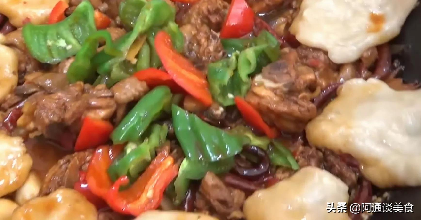 地锅鸡怎么做不柴还很q弹,地锅鸡怎么做好吃还好看