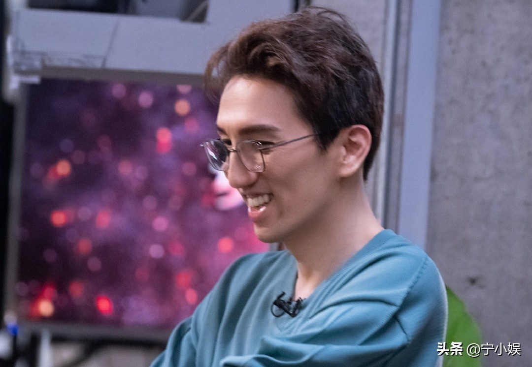 隐婚隐育，5次跌入谷底：林志炫的“一期一闹”并非无因可循