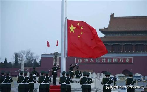 绉﹀鐨囦负浣曡缁欎腑鍥藉彇鍚嶄负涓崕,绉﹀鐨囦负涓浗鍙栫殑鍚嶅瓧