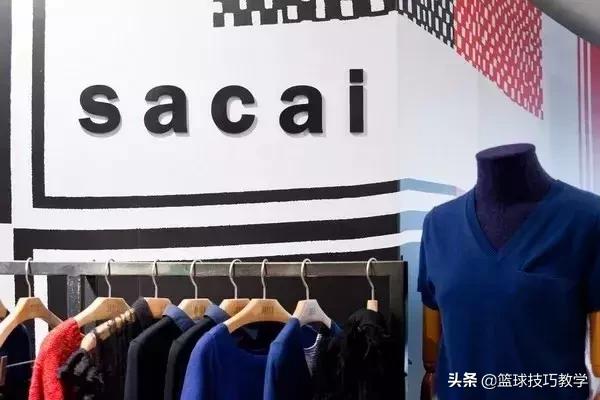 耐克和日本一个牌子联名的鞋子,一双鞋四个品牌