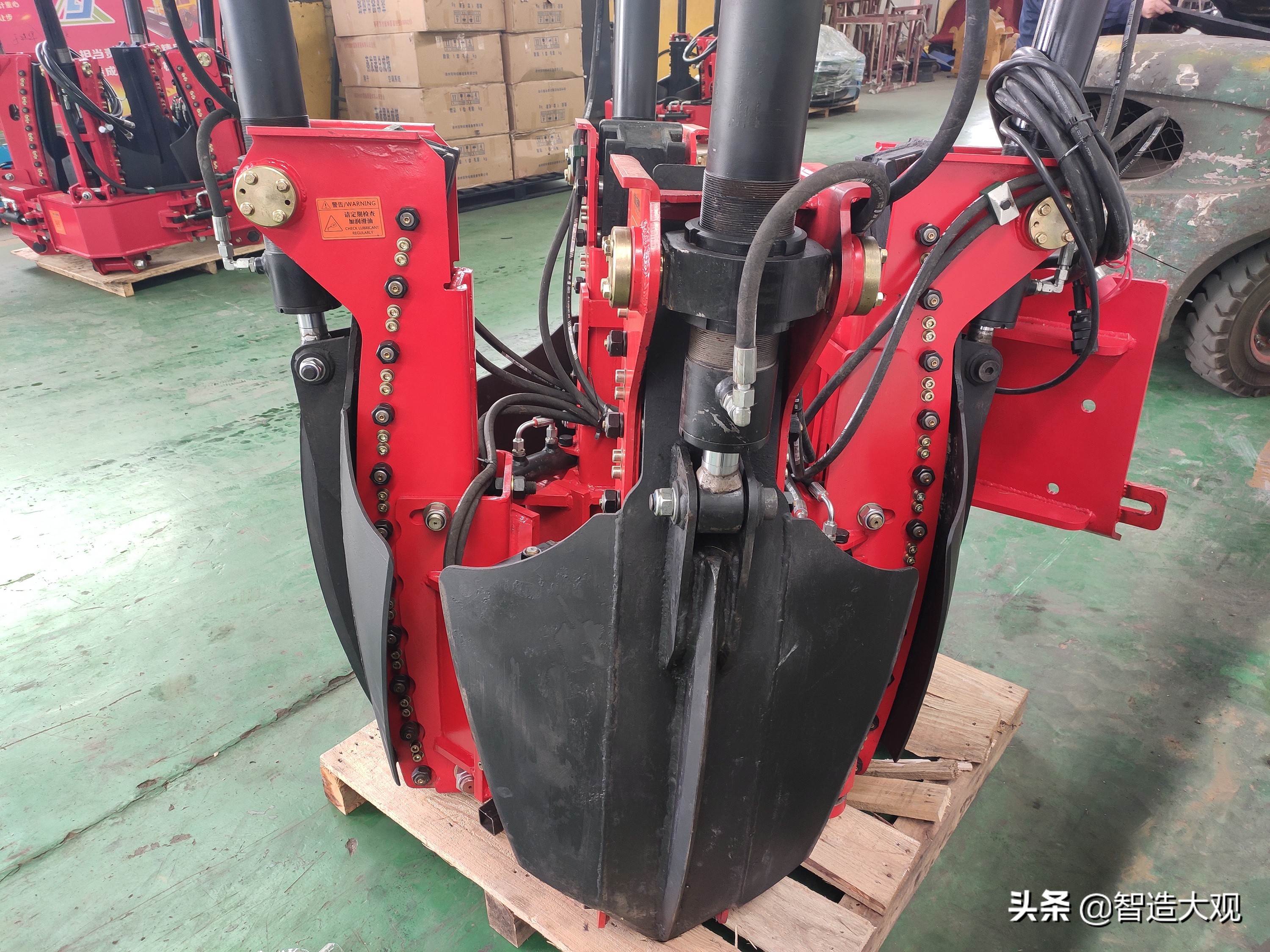 挖树移栽机视频大全,挖树种树机