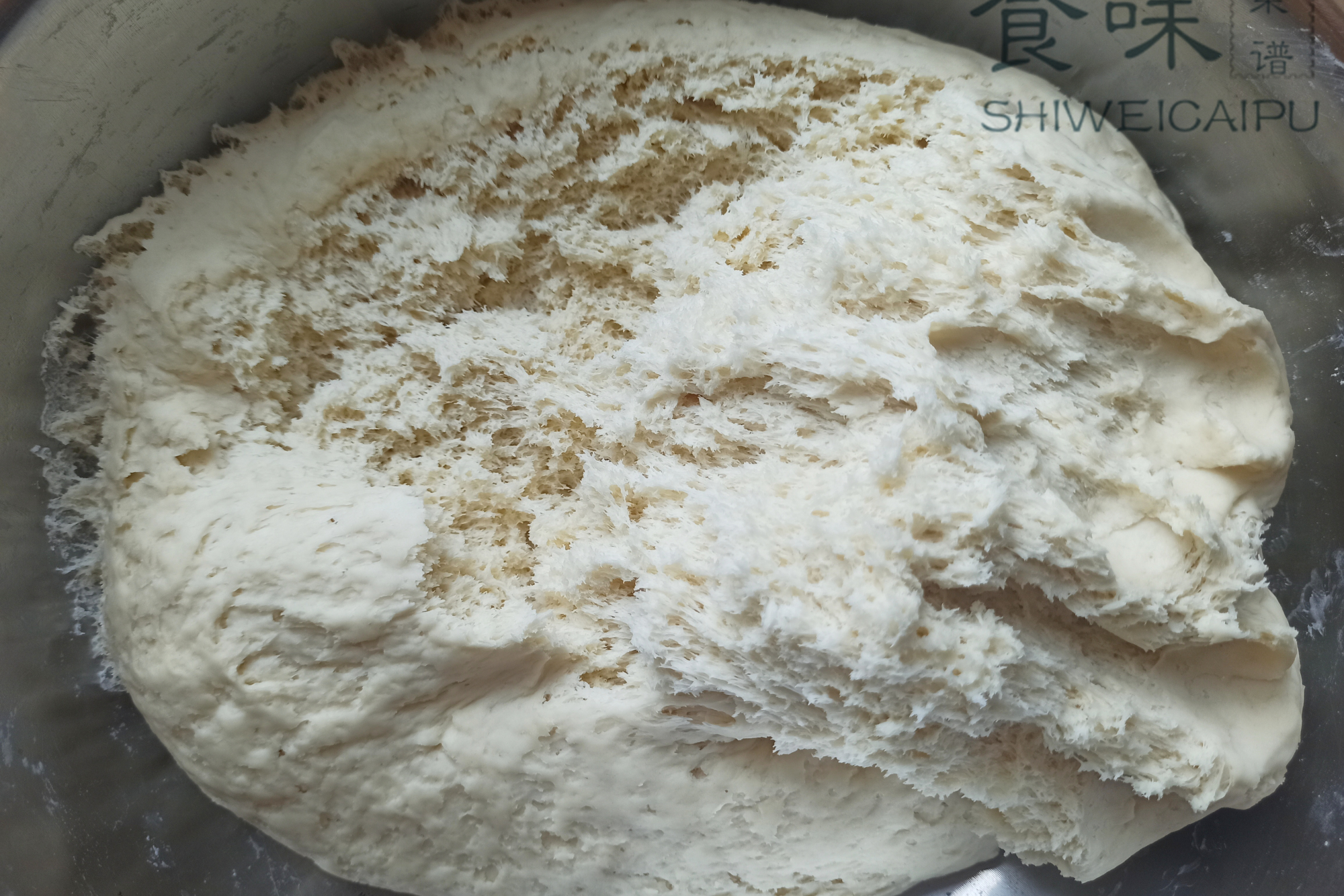 蒸馒头怎么才能蓬松暄软,蒸馒头蓬松暄软的诀窍