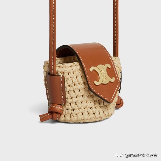 celine新包有刺鼻味道吗,celine同款风格