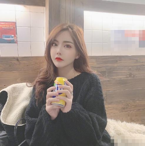 21岁韩安冉整容34次,21岁韩安冉整容35次