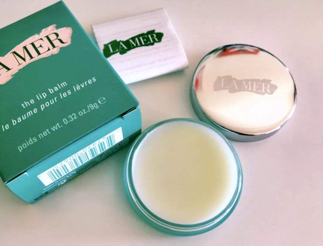 哪一款唇膏适合干裂脱皮的唇,适合嘴唇起皮的唇膏推荐