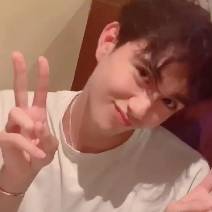 王一博肖战易烊千玺宋威龙,创四宋威龙王一博