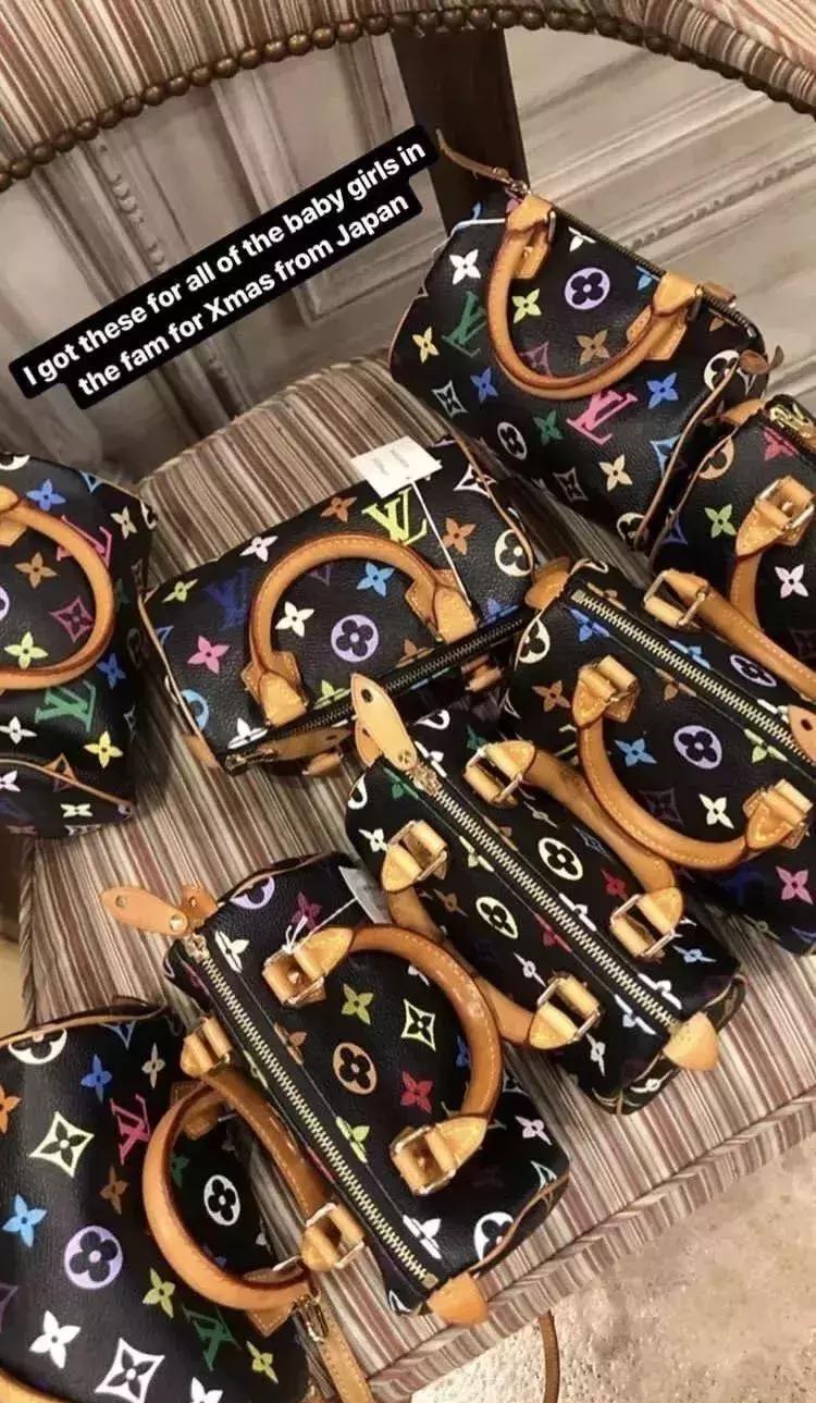 老佛爷的遗产真的由猫继承,老佛爷的所有家产最后留给了猫