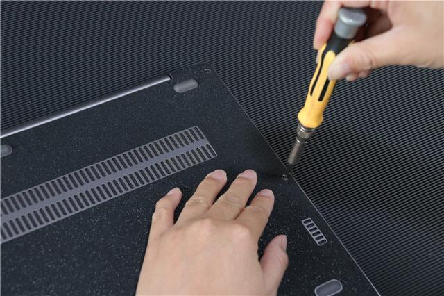 小米笔记本pro加固态硬盘怎么分区,小米笔记本更换固态硬盘教程