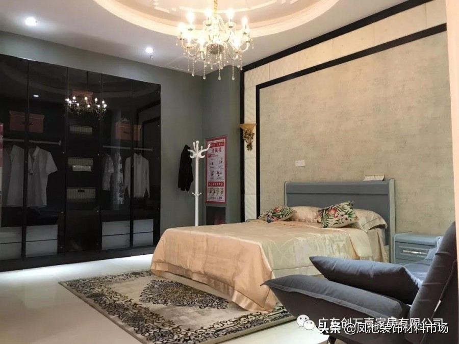 五湖四海客商齐聚见证创万嘉山西大同市郭氏全铝家居体验店开业