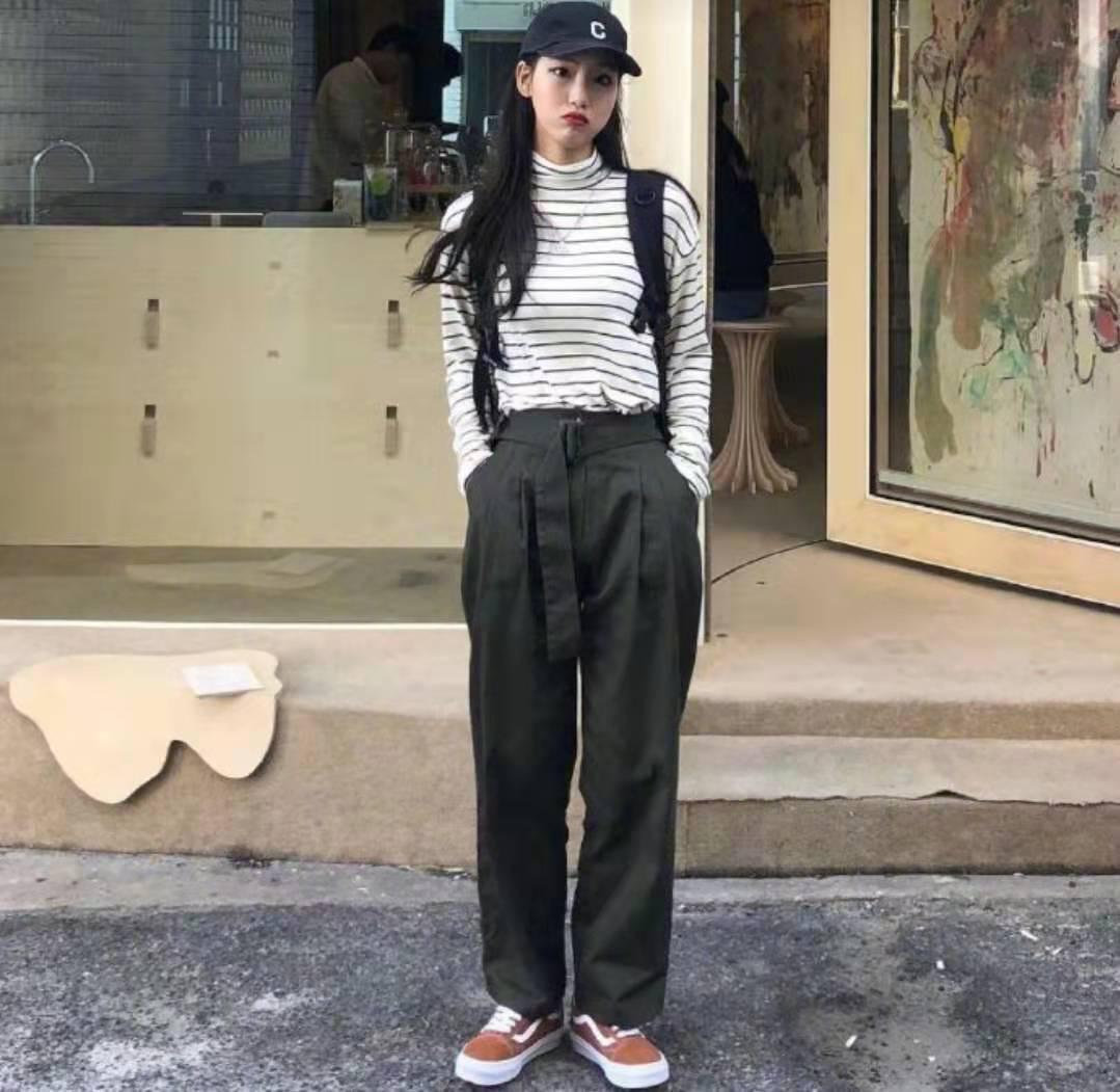韩国街拍秋季女生穿搭潮,街拍韩国女孩穿搭示范