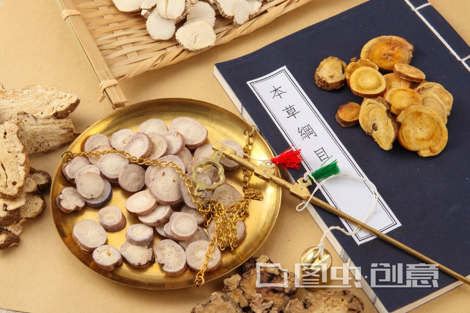 婴儿耳后的湿疹需要涂抹什么药物,湿疹急性期可选用最适合的药物