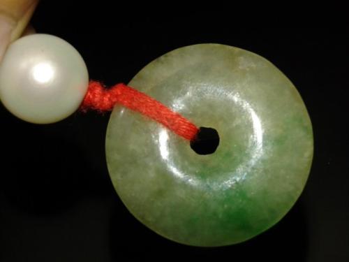 人养玉玉养人的寓意,人养玉玉养人什么意思