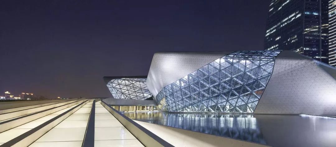 中国最早发现的ufo,中国第一个ufo