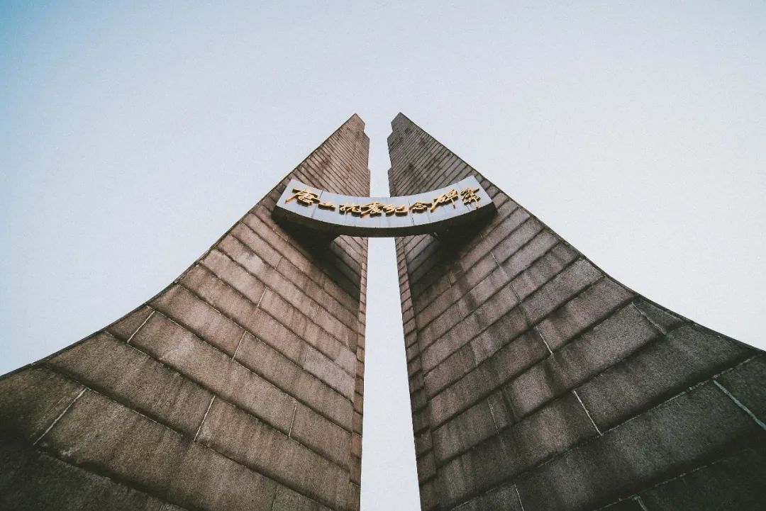 地震频发是怎么回事,四川地震频发的原因