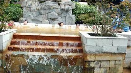 重庆适合冬天泡温泉的地方,重庆冬天泡温泉旅游攻略