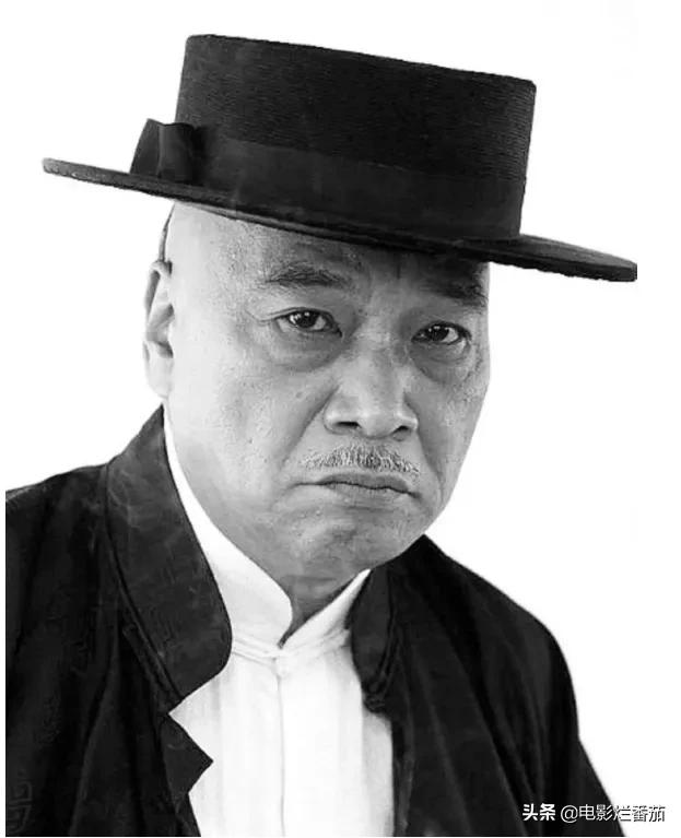 看看周星驰是如何坚持下去的,周星驰低谷时期的生活