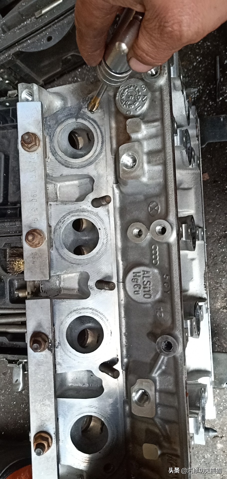 大众帕萨特烧机油维修费要多少,4s店解决不了问题该找谁