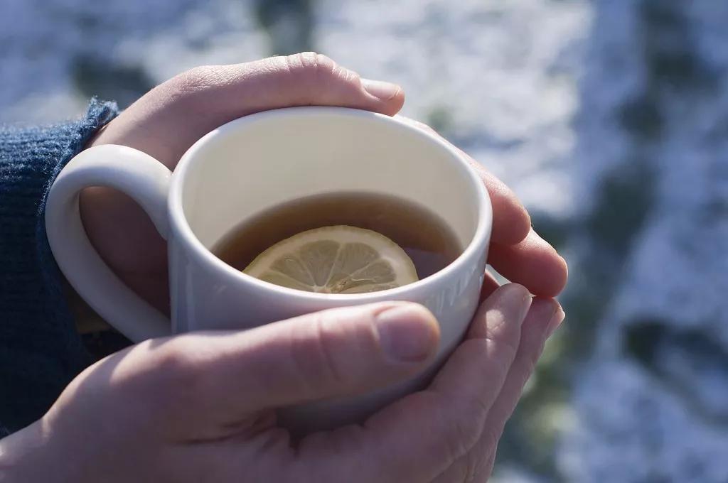 人体哪个部位适合取暖,人体有三把火叫什么