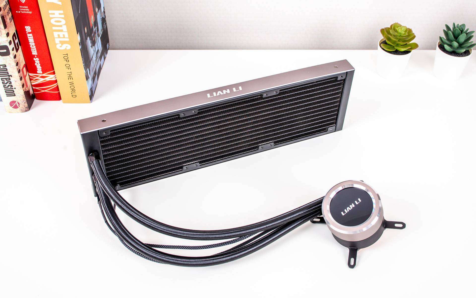 联力极圈二代lcd360水冷,联力极圈360水冷测评