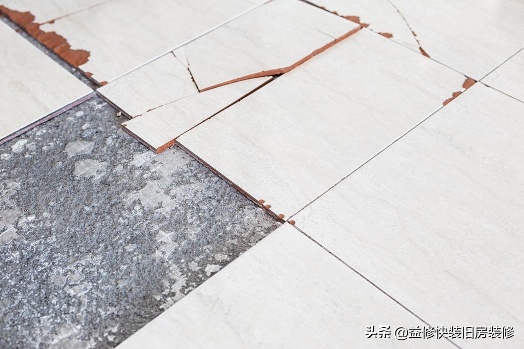 地砖破损了一块更换后有影响吗,地砖破损怎么修补可以用结构胶吗