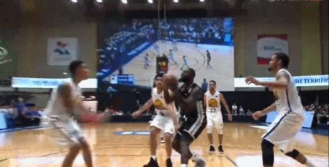 芬森集锦,芬森在辽宁打几场球