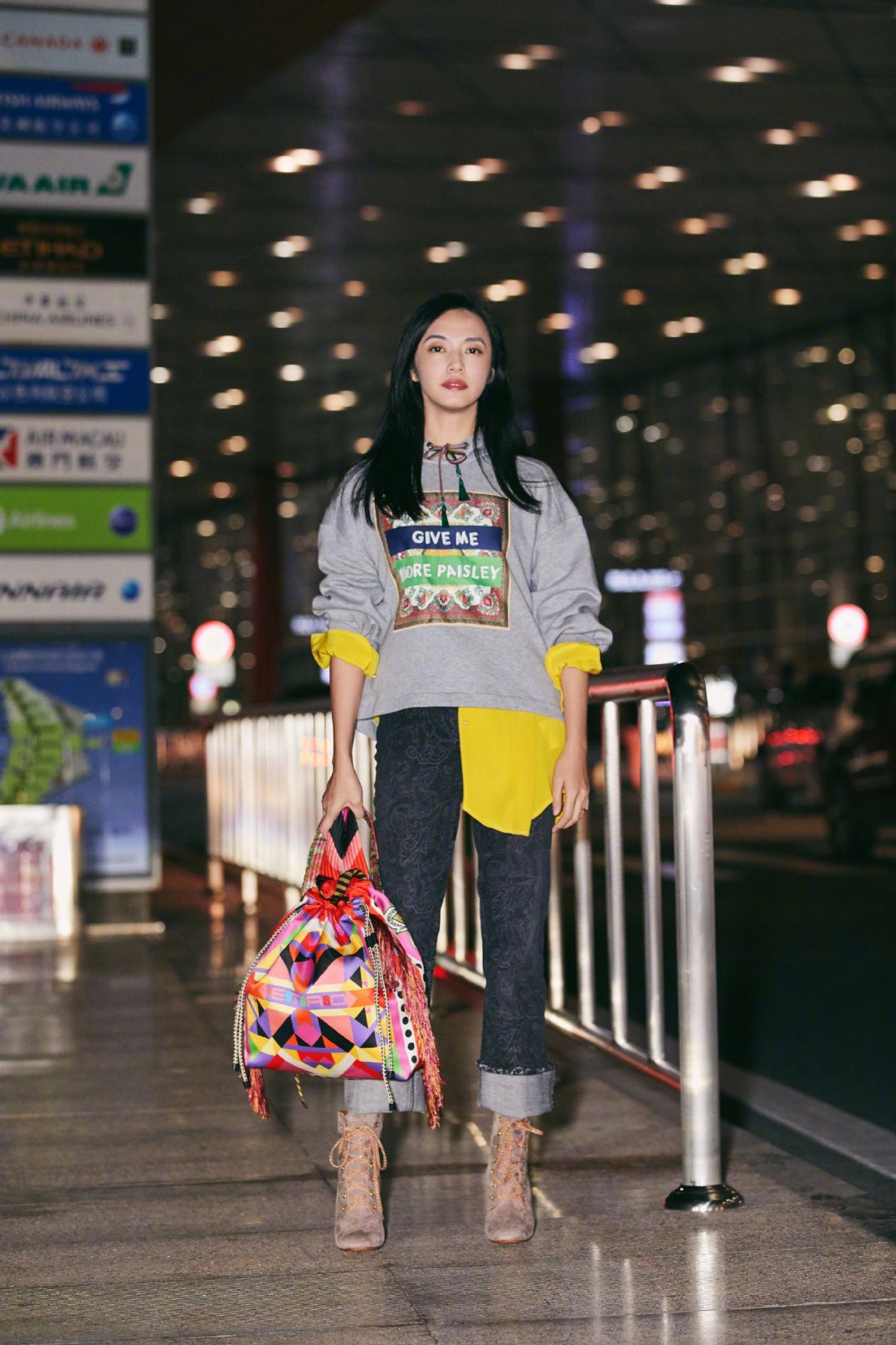 穿上百搭减龄神器卫衣阳光又活力,百搭实穿卫衣承包你春季时髦穿搭